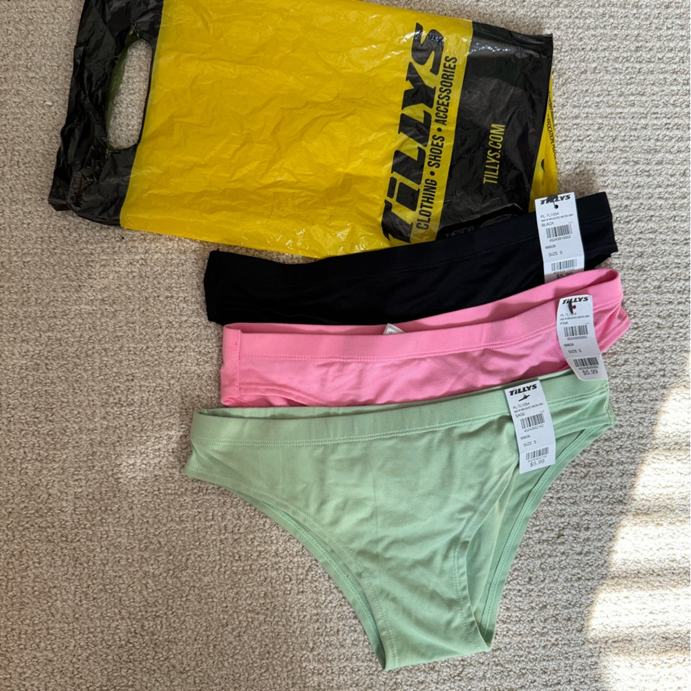 NWT Tilly's Panties Set of 3: Black, Pink, and Green | Size S